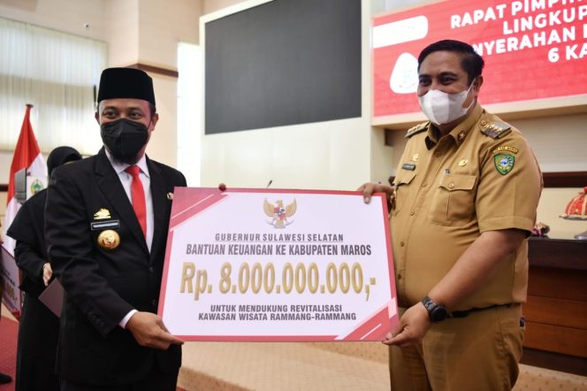 
					Bantuan 8 Miliar Untuk Wisata Maros Belum Termanfaatkan, Sumber Pengelola : Bantuan Hanya Berupa Barang Bukan Uang 