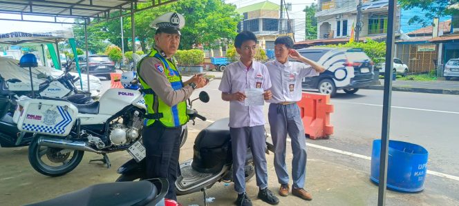 
					Polres Maros Terapkan Pola Penertiban Terukur Dan Humanis Dalam Pelaksanaan Operasi Keselamatan Pallawa