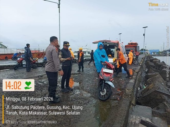 
					Polri Bersama Tim Gabungan Lakukan Pencarian Nelayan Hilang di Perairan Tallo Makassar