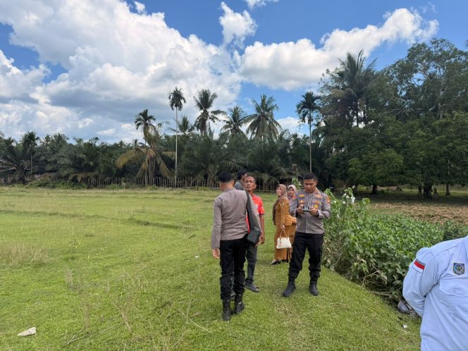 
					Dukung Program Ketahanan Pangan, Polsek Cerenti Tinjau Kesiapan Lahan 6 Hektar di Desa Pulau Bayur